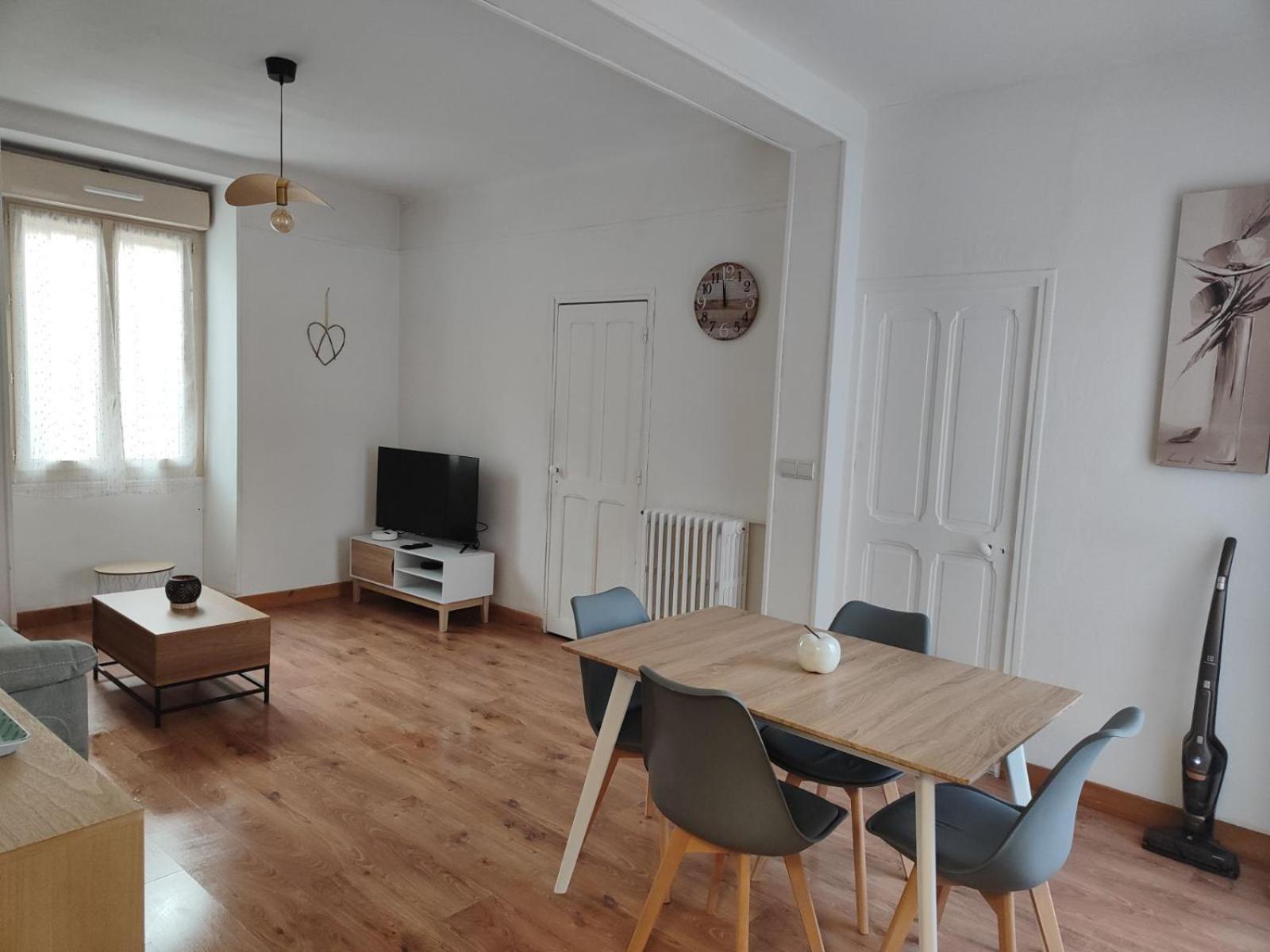 Maison De Village A 89 * Maligny